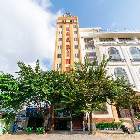 Oyo 375 Hoa Binh Hotel Da Nang Exteriör bild